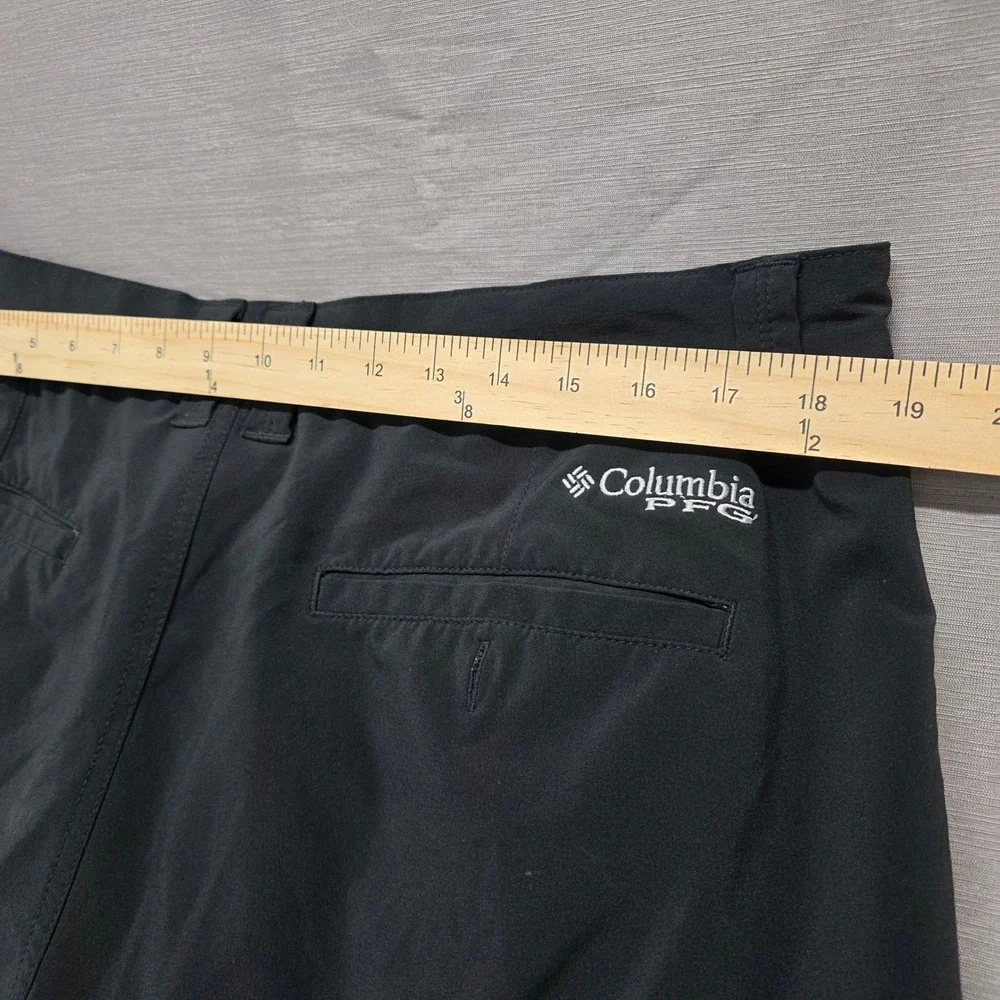 Columbia PFG Mens Black Fishing Shorts Terminal Tackle‎ 38W 10L FM1028